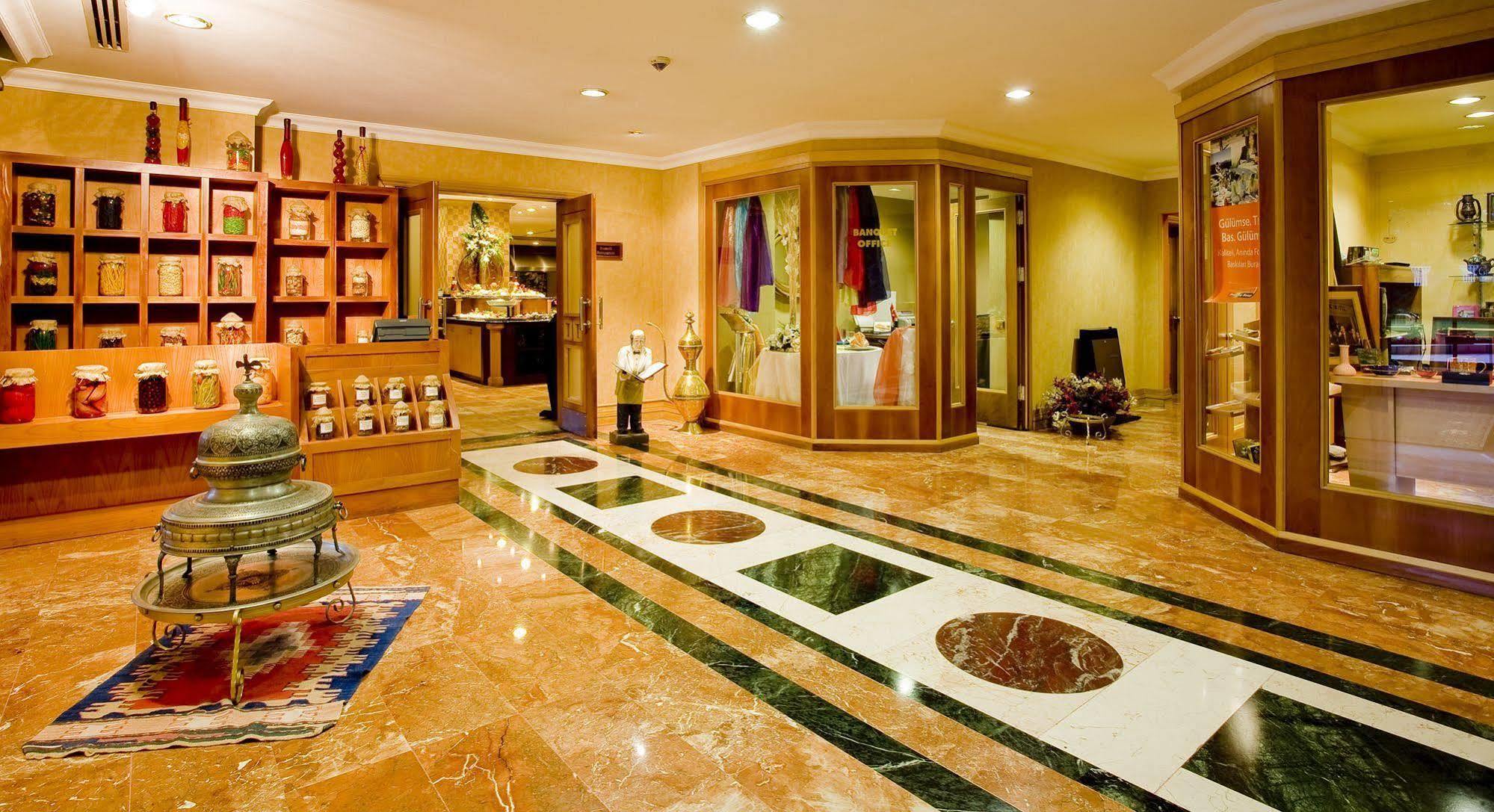 Hotel The Park Merter Istanboel